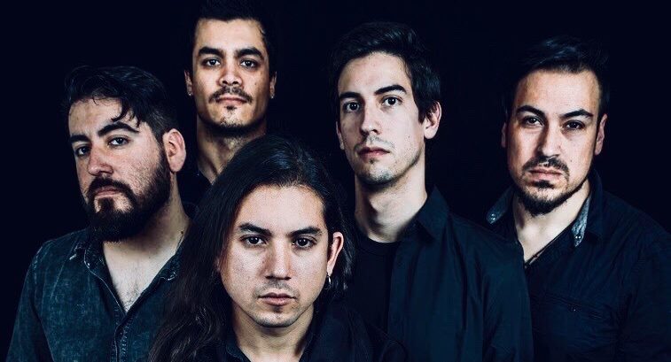 Marcelo Oyanadel sobre próximo disco de Resilience: «Esperamos que nuestras nuevas composiciones exploren otros elementos que no incluimos en ‘Contra El Viento’ «